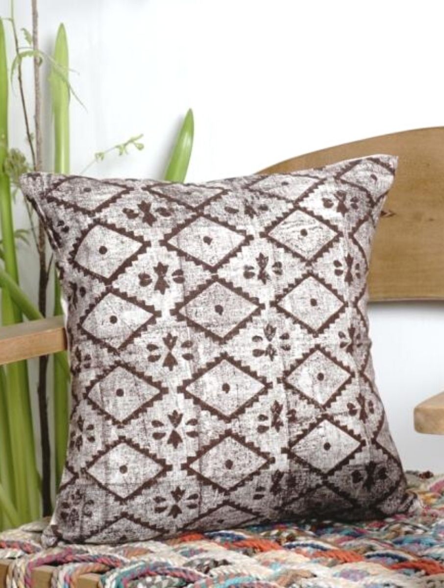 Hand block printed organic cotton cushion cover | Myyra Jaipur