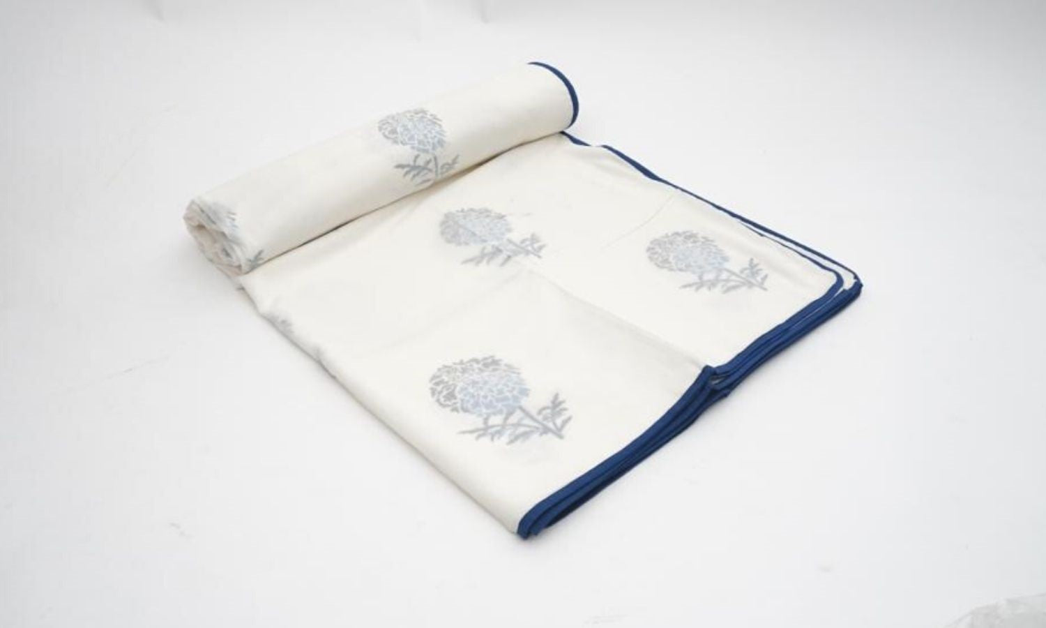Hand block printed organic cotton dohar (lightweight cotton quilt) | Myyra Jaipur