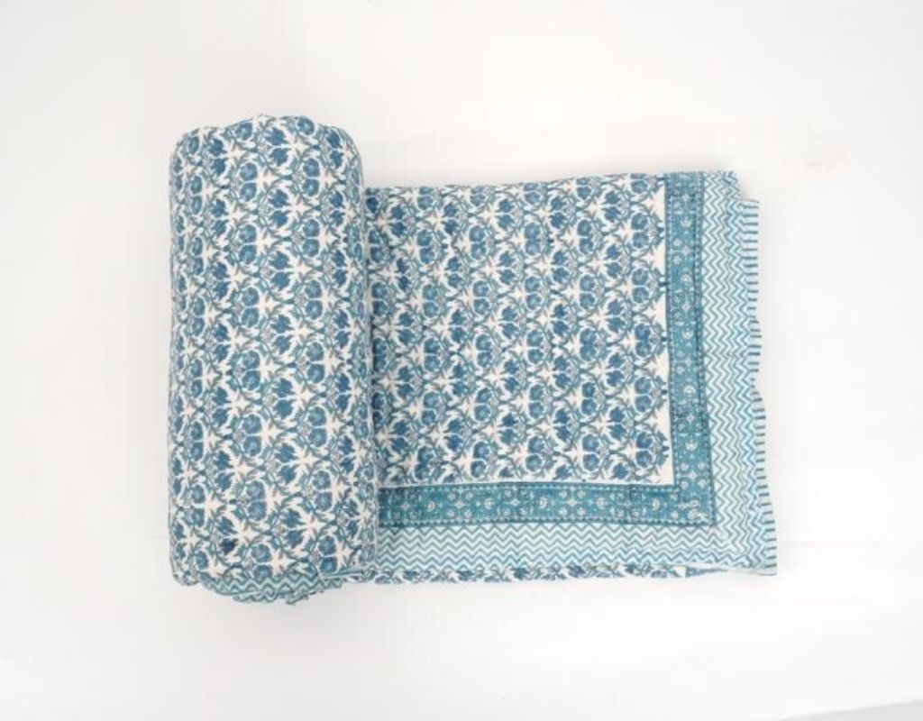Hand block printed organic cotton quilt from Jaipur | Myyra