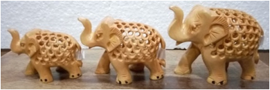 wooden u/cut elephant  MYWH2913