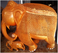 WOODEN U/CUT ELEPHANTWITH BABY MYWH2936