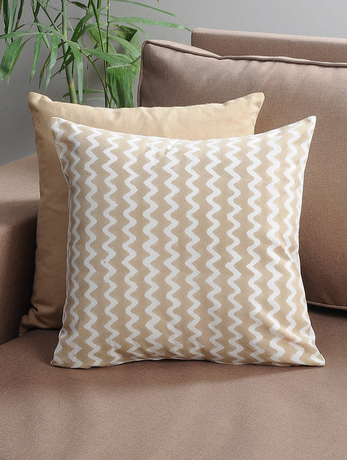Beige hand block printed organic cotton cushion cover with zigzag pattern | Myyra Jaipur